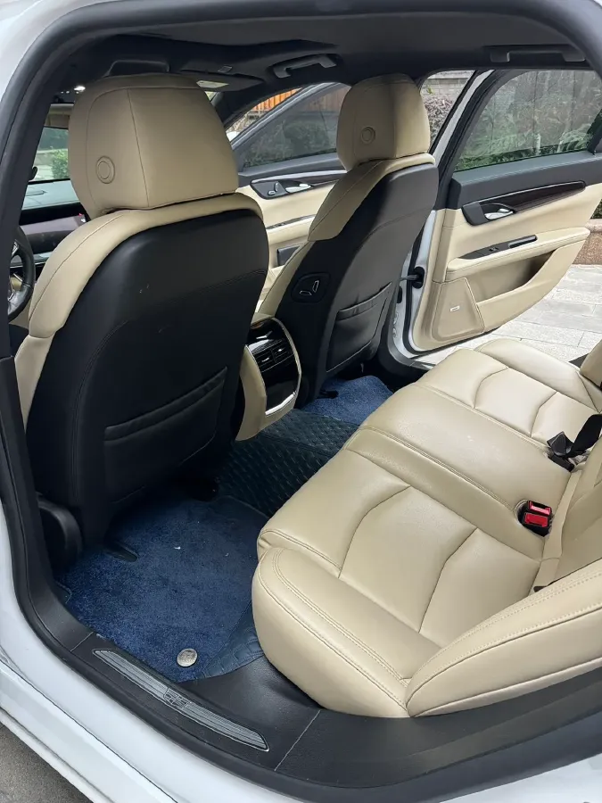 2021 Cadillac CT6 2.0T 237HP L4 10AT,autocango,china used car exporter,china ev exporter,chinese used car exporter,chinese used ev exporter