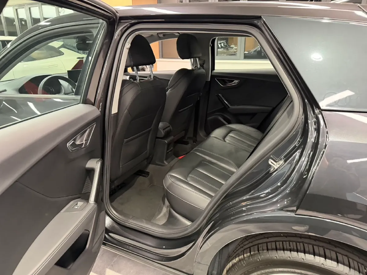 2022 Audi Q2L 1.4T 150HP L4 7DCT,autocango,china used car exporter,china ev exporter,chinese used car exporter,chinese used ev exporter