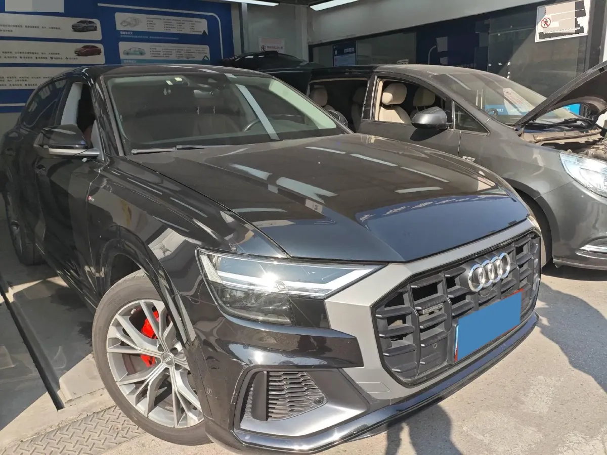 2019 Audi Q8 3.0T 340HP V6 8AT,autocango,china used car exporter,china ev exporter,chinese used car exporter,chinese used ev exporter