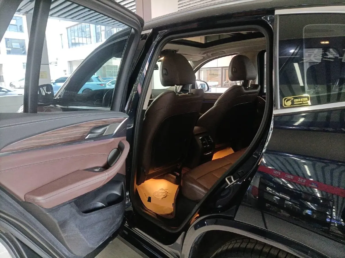 2020 BMW X3 2.0T 224HP L4 8AT,autocango,china used car exporter,china ev exporter,chinese used car exporter,chinese used ev exporter