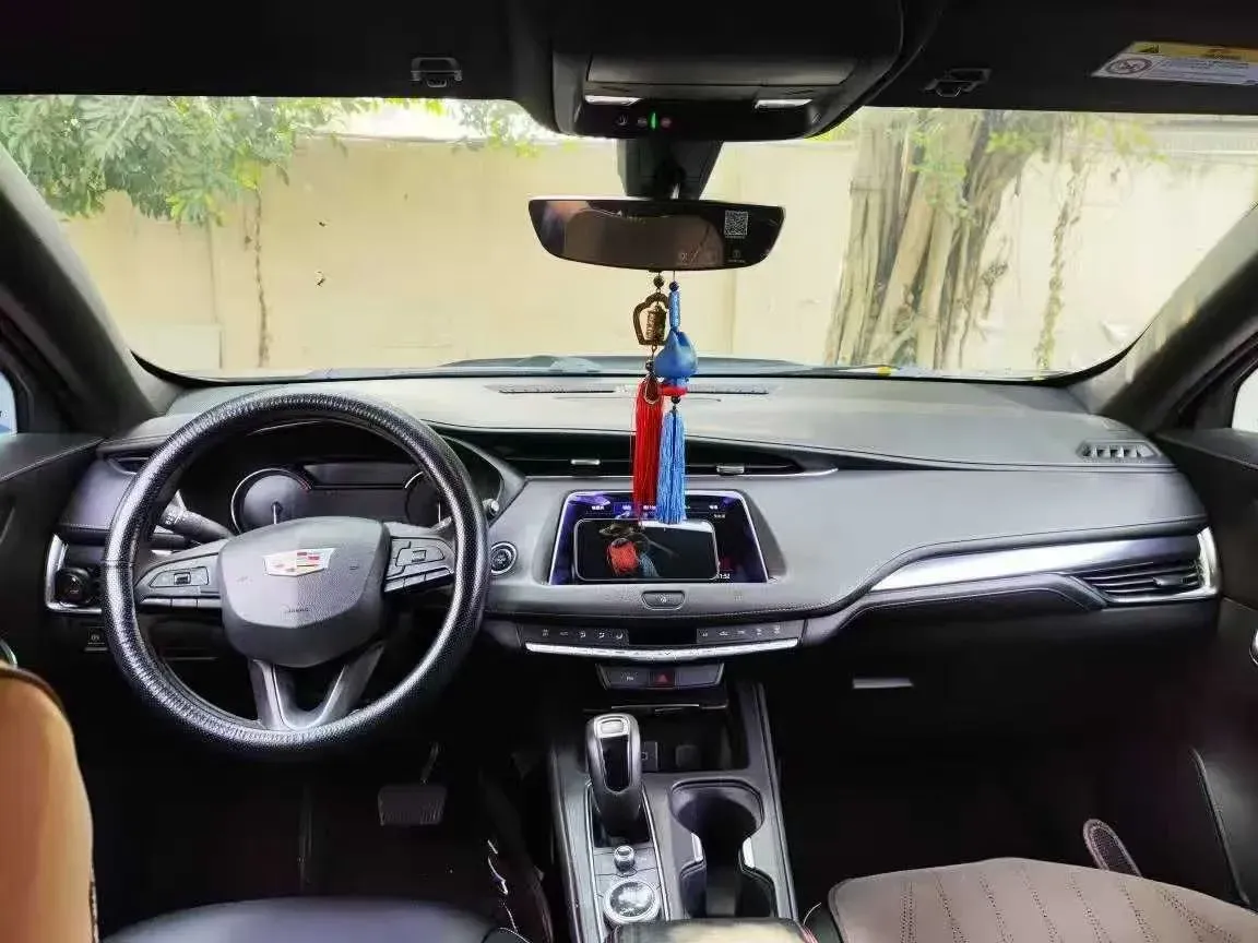 2020 Cadillac XT4 2.0T 241HP L4 9AT,autocango,china used car exporter,china ev exporter,chinese used car exporter,chinese used ev exporter