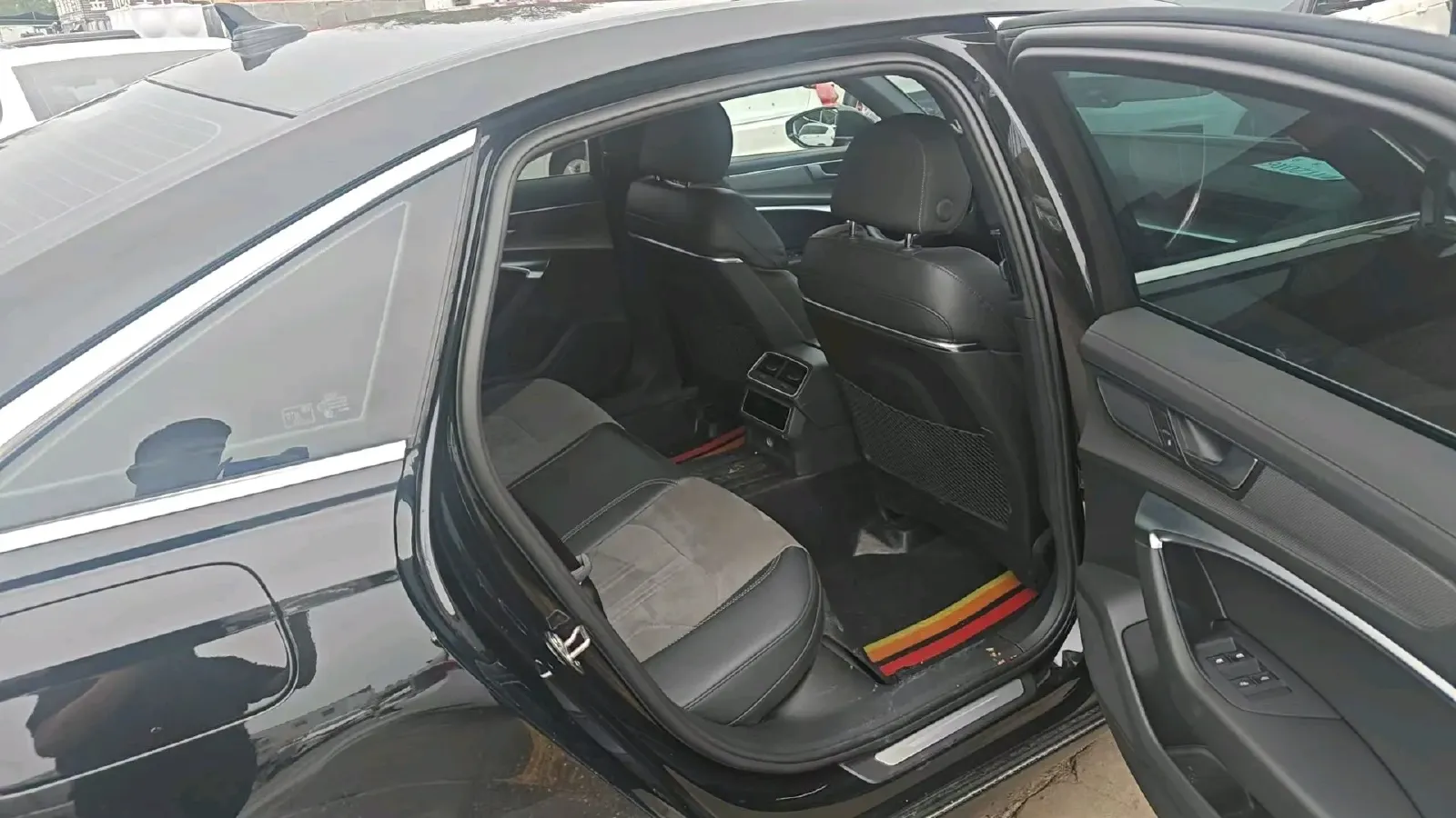 2020 Audi A6L 2.0T 224HP L4 7DCT,autocango,china used car exporter,china ev exporter,chinese used car exporter,chinese used ev exporter