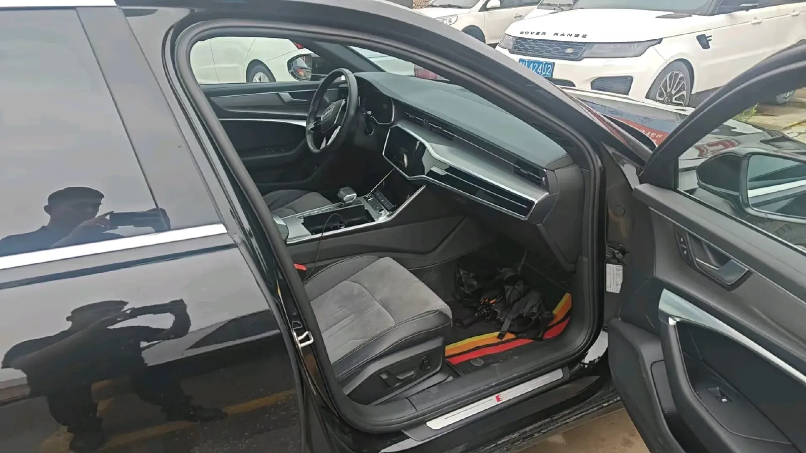 2020 Audi A6L 2.0T 224HP L4 7DCT,autocango,china used car exporter,china ev exporter,chinese used car exporter,chinese used ev exporter