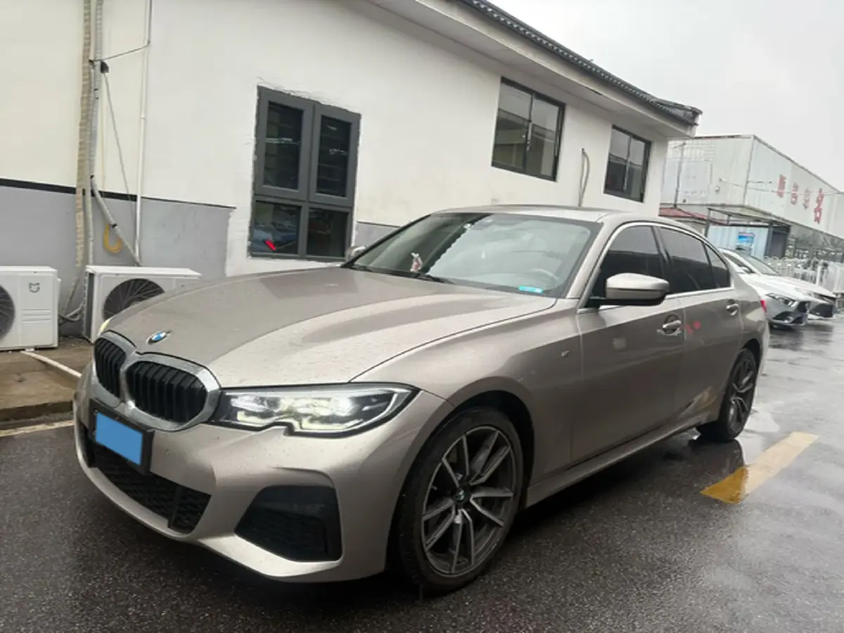 2022 BMW 3 Series 2.0T 184HP L4 8AT