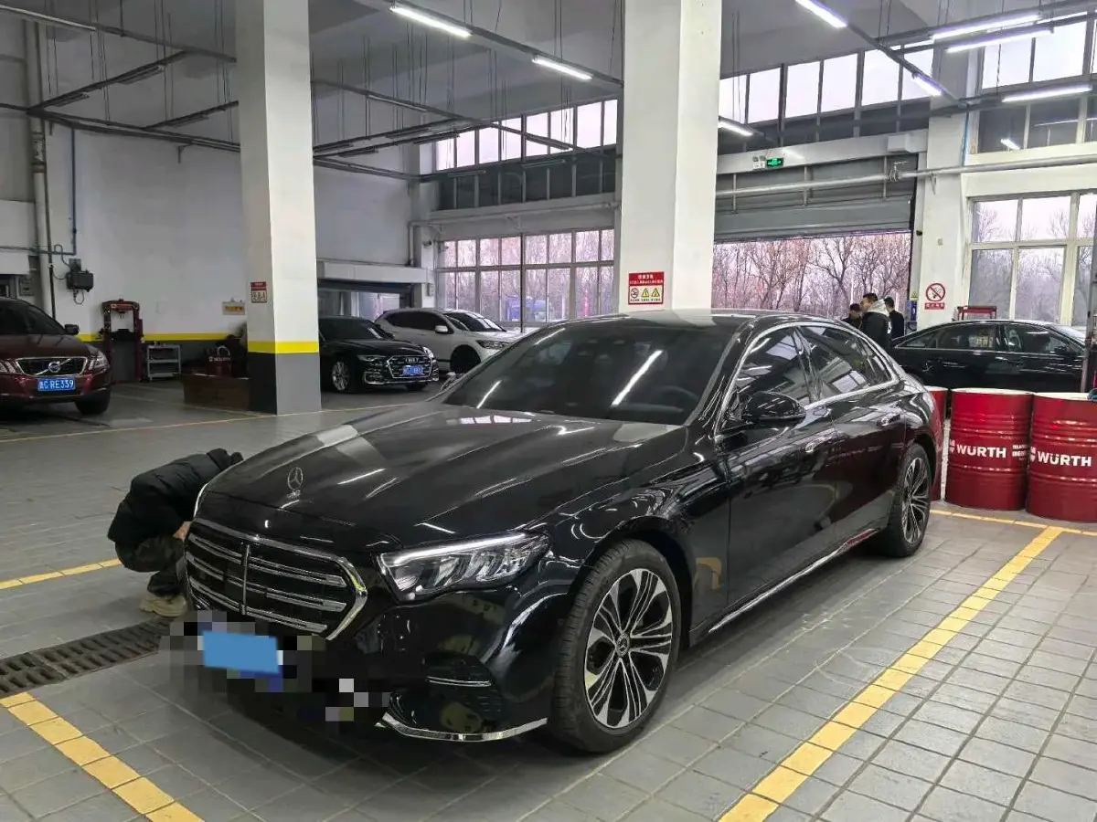 2025 Mercedes-Benz E Class 2.0T 258HP L4 9AT