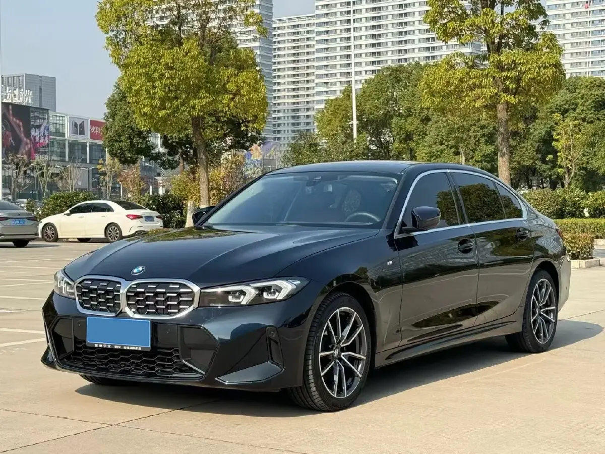 2023 BMW 3 Series 2.0T 184HP L4 8AT