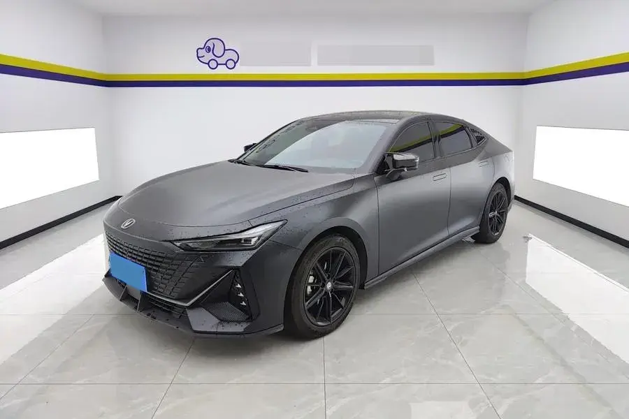 2023 ChangAn UNI-V 1.5T 188HP L4 7DCT