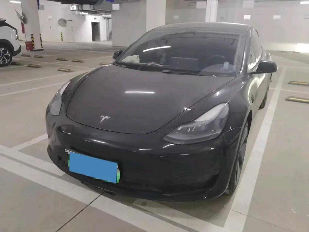 2022 Tesla Model 3 BEV 60KWH