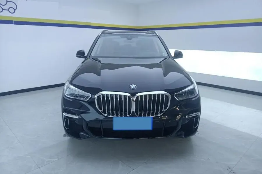 2022 BMW X5 2.0T 245HP L4 8AT,autocango,china used car exporter,china ev exporter,chinese used car exporter,chinese used ev exporter