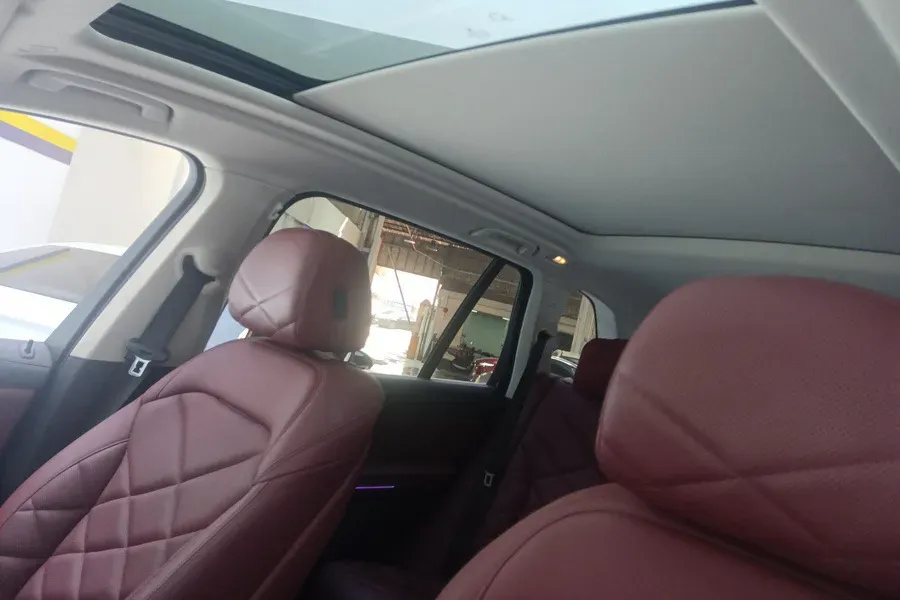 2022 BMW X5 2.0T 245HP L4 8AT,autocango,china used car exporter,china ev exporter,chinese used car exporter,chinese used ev exporter