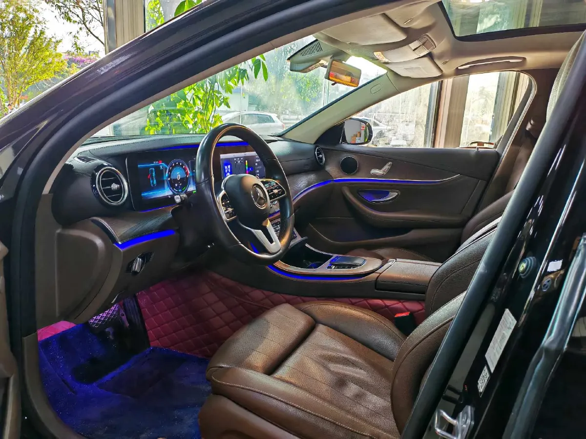 2020 Mercedes-Benz E Class 1.5T 184HP L4 9AT,autocango,china used car exporter,china ev exporter,chinese used car exporter,chinese used ev exporter