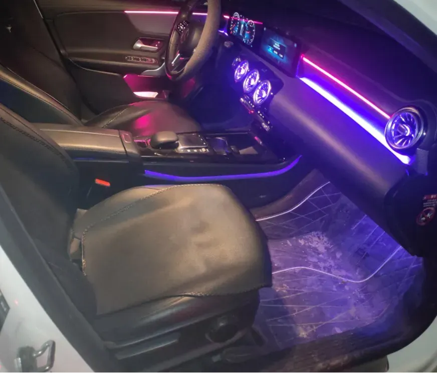 2022 Mercedes-Benz A Class 1.3T 136HP L4 7DCT,autocango,china used car exporter,china ev exporter,chinese used car exporter,chinese used ev exporter