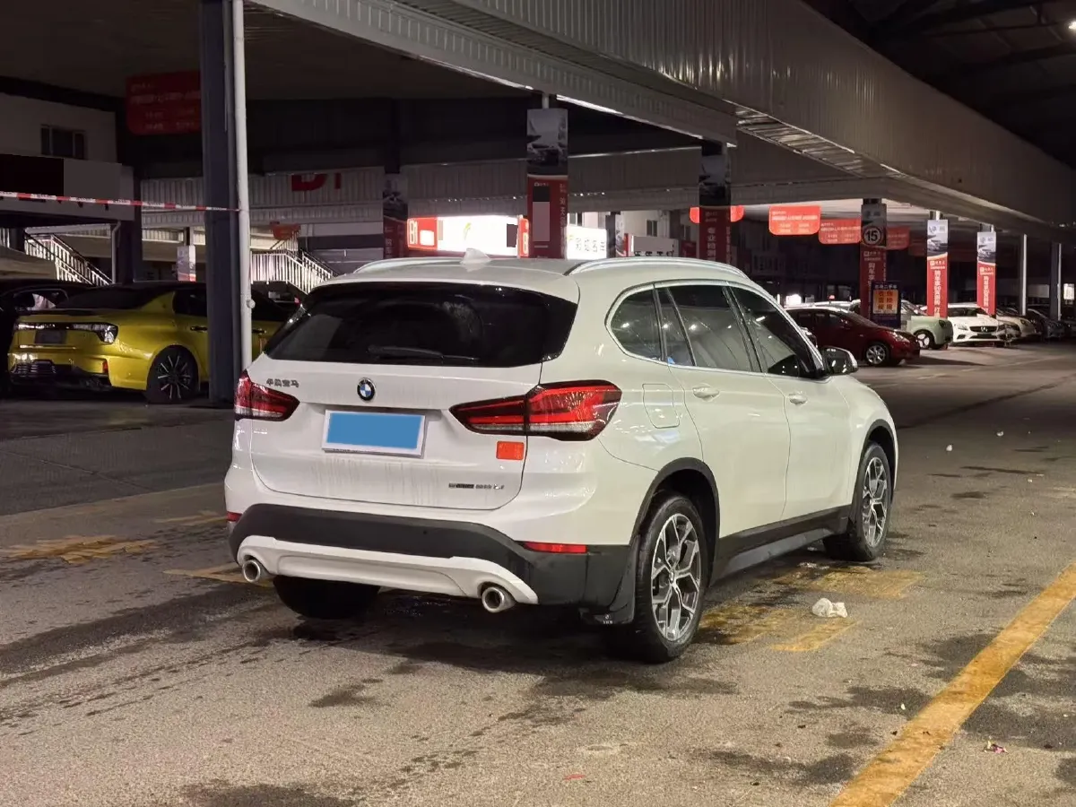2021 BMW X1 2.0T 192HP L4 7DCT,autocango,china used car exporter,china ev exporter,chinese used car exporter,chinese used ev exporter