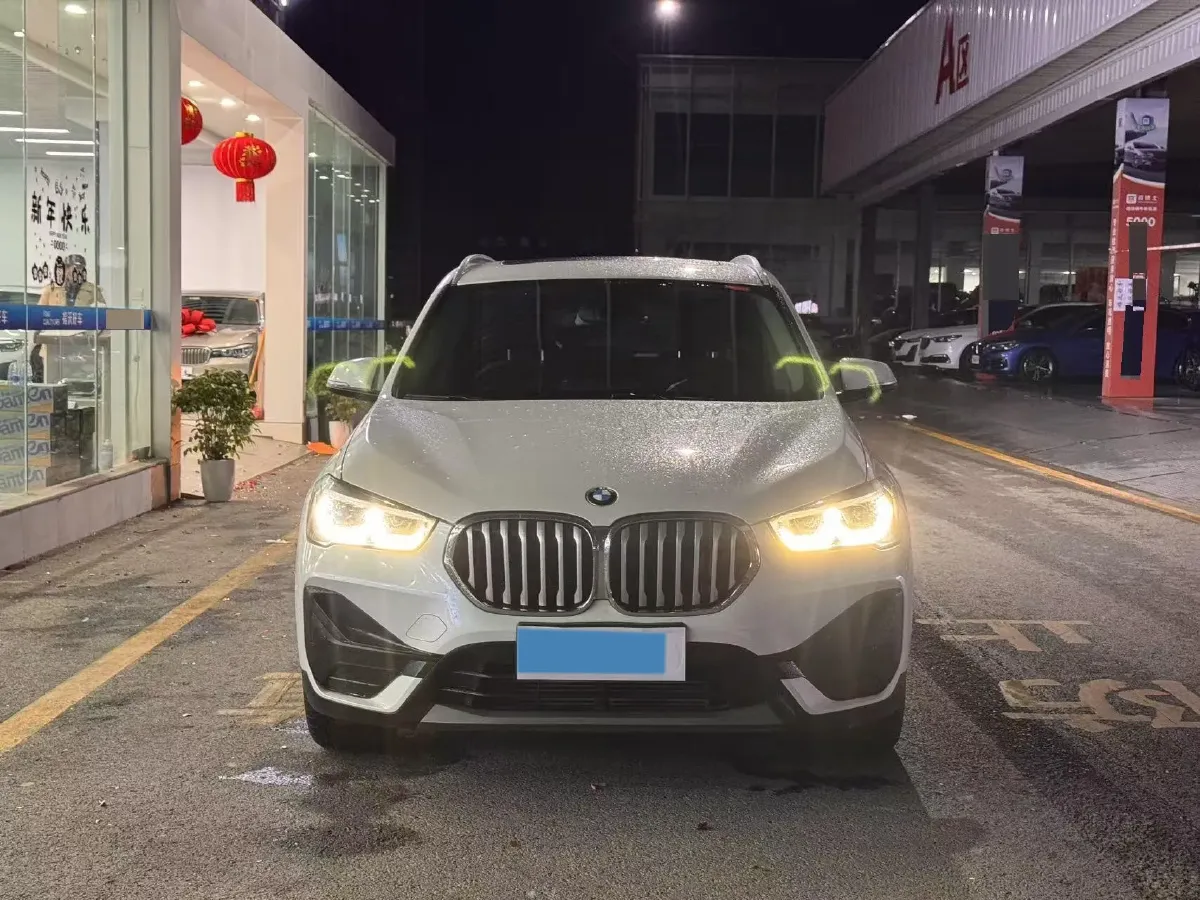 2021 BMW X1 2.0T 192HP L4 7DCT,autocango,china used car exporter,china ev exporter,chinese used car exporter,chinese used ev exporter