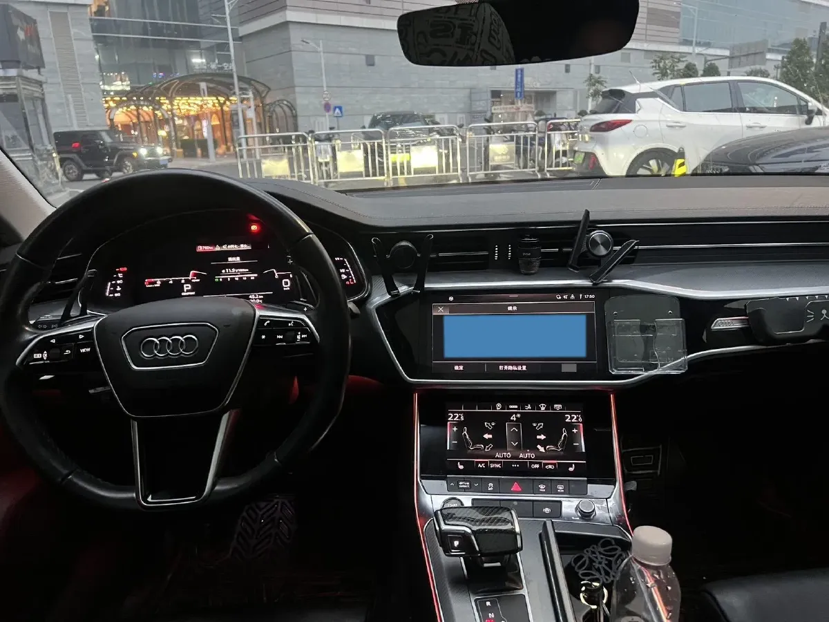 2021 Audi A7 2.0T 245HP L4 7DCT,autocango,china used car exporter,china ev exporter,chinese used car exporter,chinese used ev exporter