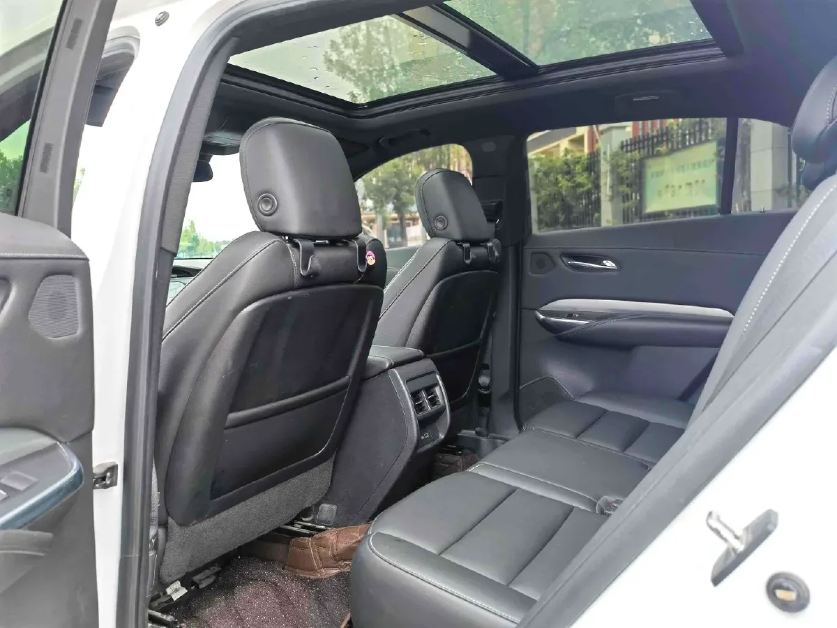 2020 Cadillac XT4 2.0T 237HP L4 9AT,autocango,china used car exporter,china ev exporter,chinese used car exporter,chinese used ev exporter