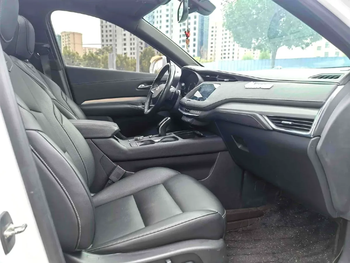 2020 Cadillac XT4 2.0T 237HP L4 9AT,autocango,china used car exporter,china ev exporter,chinese used car exporter,chinese used ev exporter