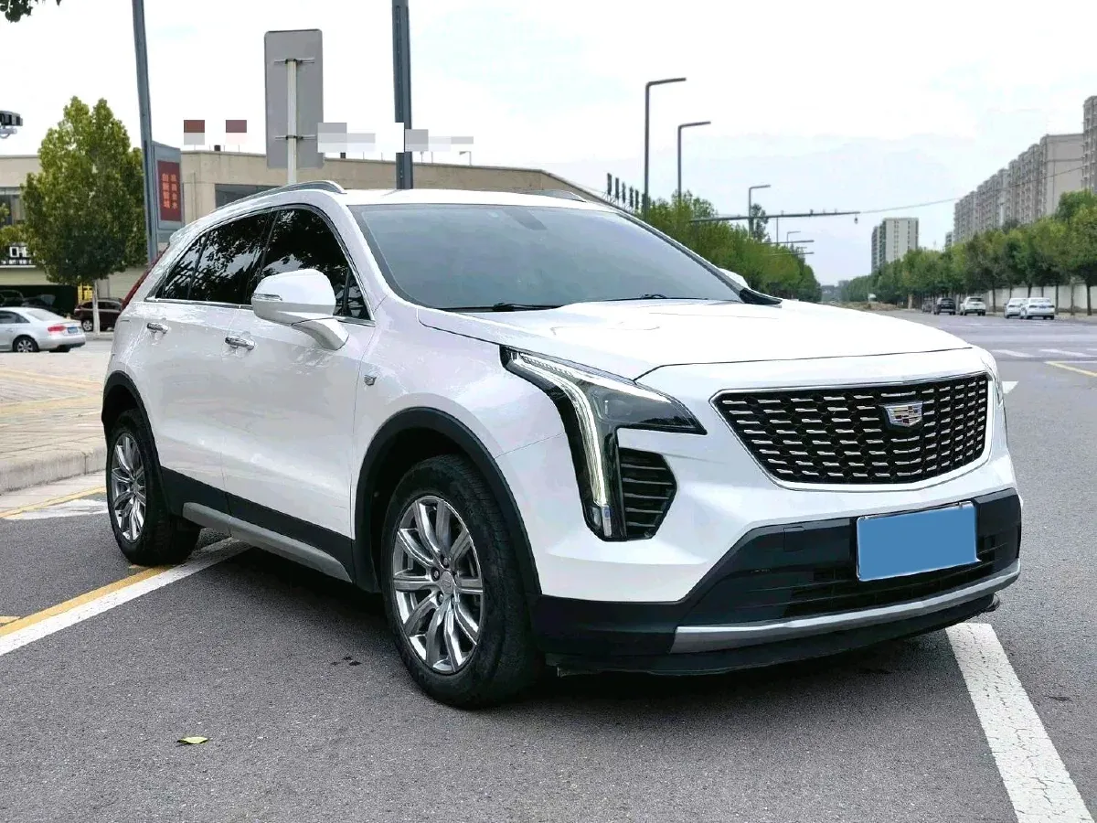 2020 Cadillac XT4 2.0T 237HP L4 9AT,autocango,china used car exporter,china ev exporter,chinese used car exporter,chinese used ev exporter