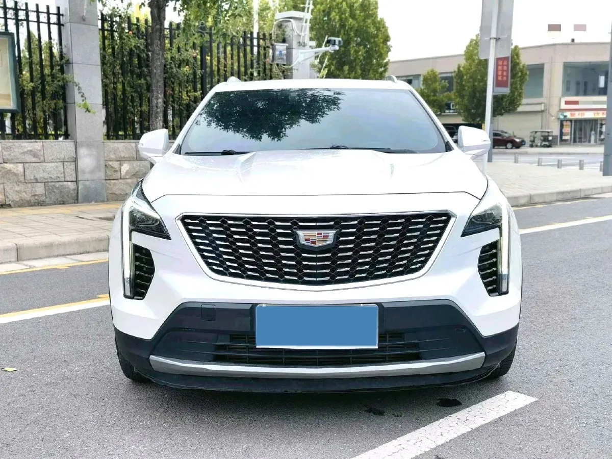 2020 Cadillac XT4 2.0T 237HP L4 9AT,autocango,china used car exporter,china ev exporter,chinese used car exporter,chinese used ev exporter