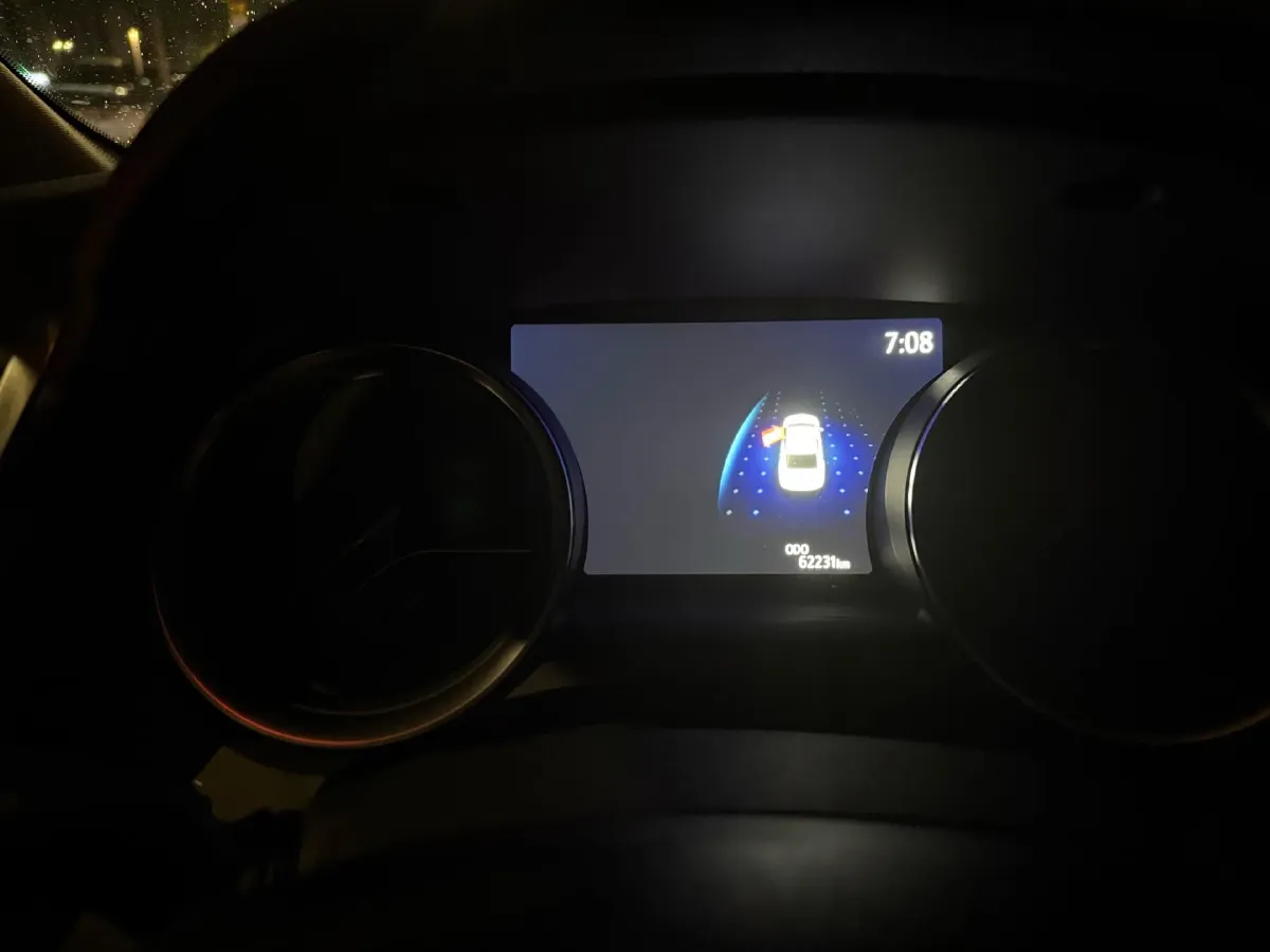 2019 Toyota Camry 2.5L 178HP L4 E-CVT Hybrid,autocango,china used car exporter,china ev exporter,chinese used car exporter,chinese used ev exporter