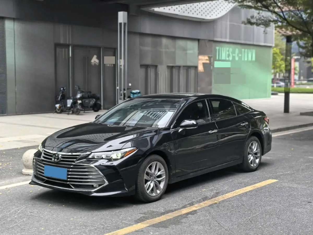 2019 Toyota Avalon 2.0L 178HP L4 CVT