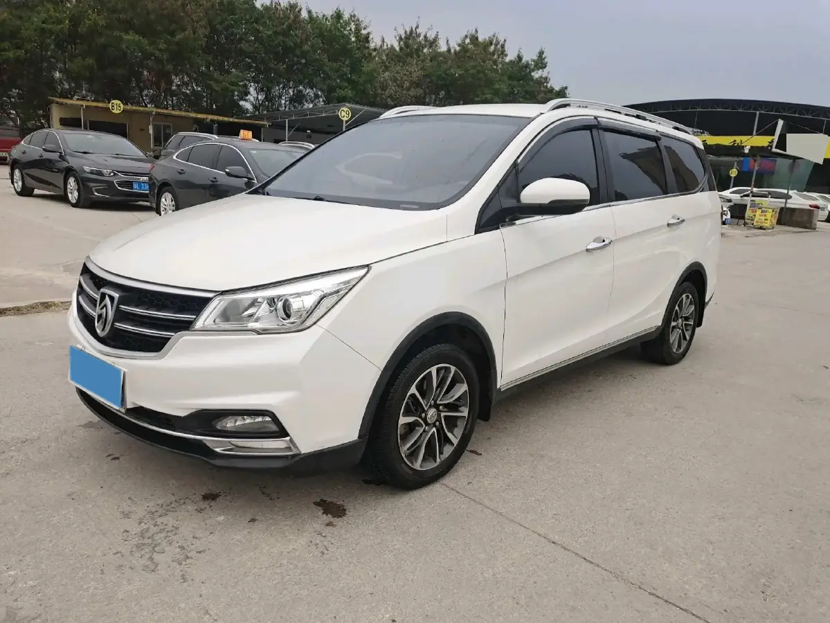 2019 BaoJun 730 1.5L 112HP L4 6MT
