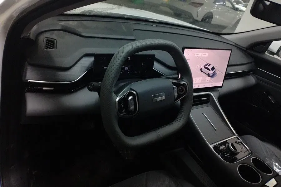 2025 Geely Galaxy A7 1.5L 112HP L4 1DHT PHEV,autocango,china used car exporter,china ev exporter,chinese used car exporter,chinese used ev exporter