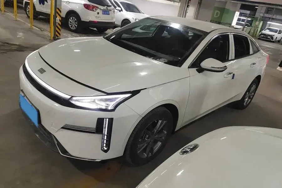 2025 Geely Galaxy A7 1.5L 112HP L4 1DHT PHEV
