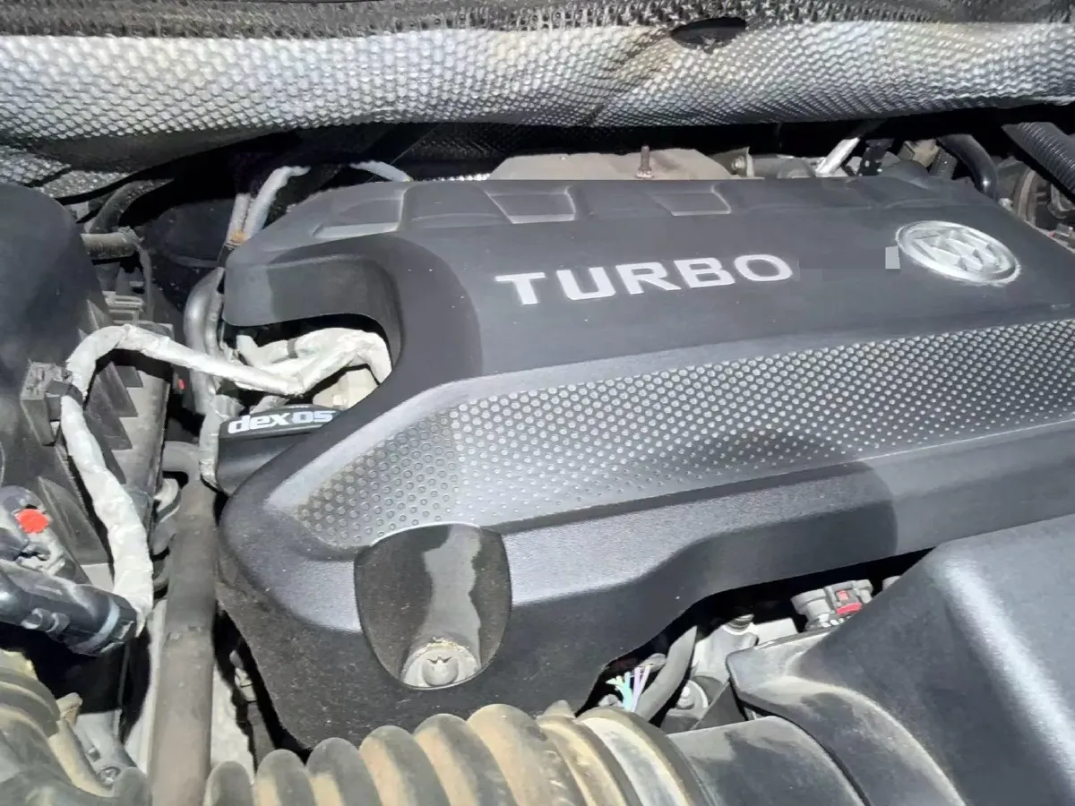 2021 Buick GL8 2.0T 237HP L4 9AT,autocango,china used car exporter,china ev exporter,chinese used car exporter,chinese used ev exporter