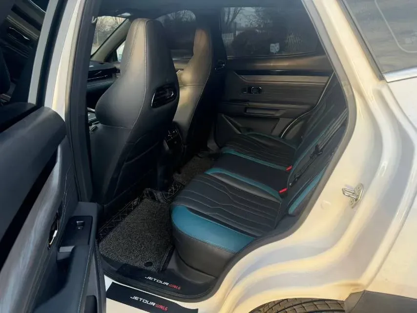 2024 Jetour ShanHai L6 1.5T 156HP L4 1DHT PHEV 19.43KWH,autocango,china used car exporter,china ev exporter,chinese used car exporter,chinese used ev exporter