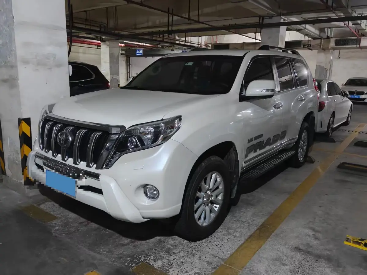 2010 Toyota Land Cruiser Prado 2.7L 163HP L4 5MT