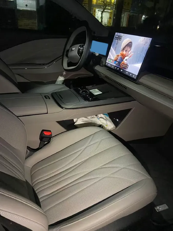 2025 Geely Galaxy Starshine 8 1.5L 112HP L4 1DHT PHEV,autocango,china used car exporter,china ev exporter,chinese used car exporter,chinese used ev exporter