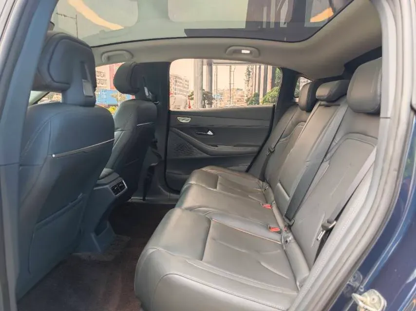 2022 DongFeng Forthing LingZhi EV BEV 68.4KWH,autocango,china used car exporter,china ev exporter,chinese used car exporter,chinese used ev exporter
