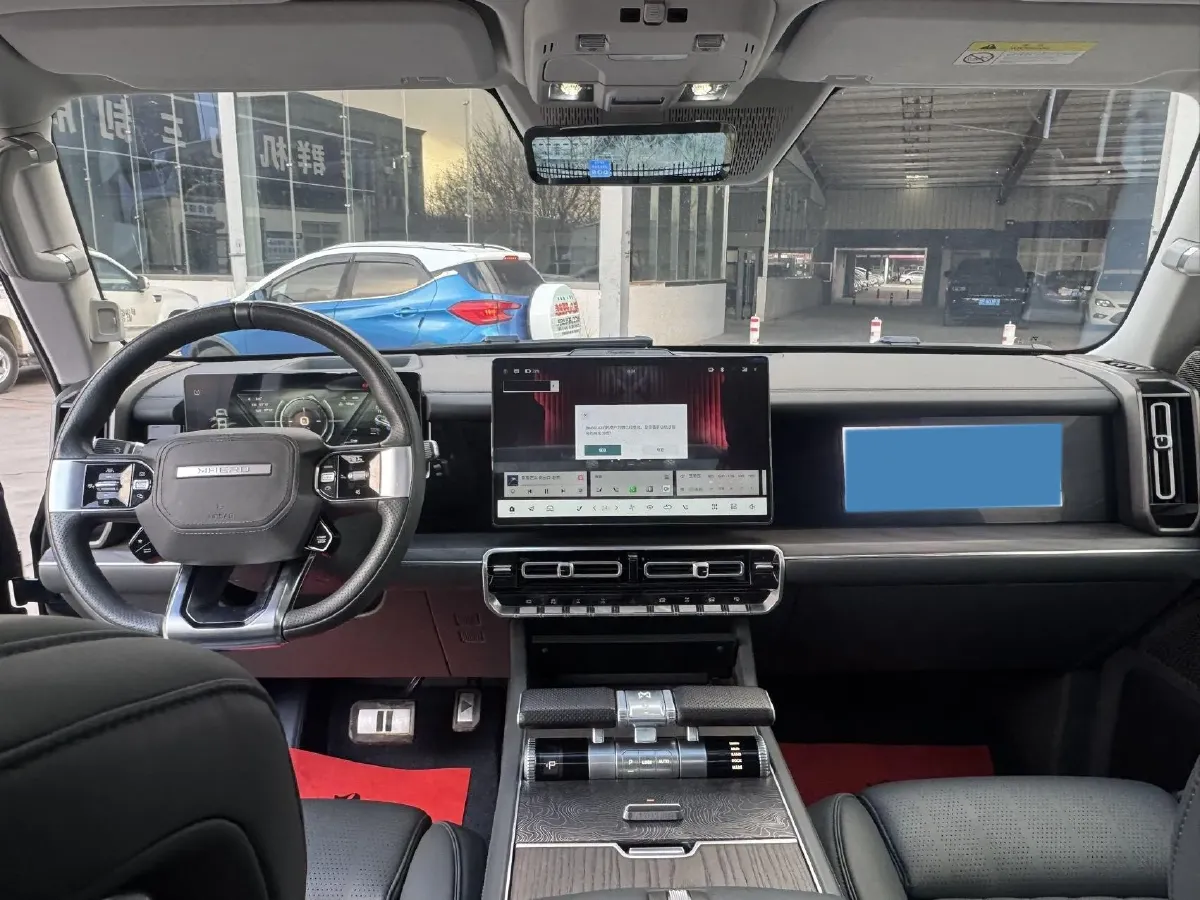 2023 M Hero 917 REEV 197HP 2AT REEV 65.8KWH,autocango,china used car exporter,china ev exporter,chinese used car exporter,chinese used ev exporter