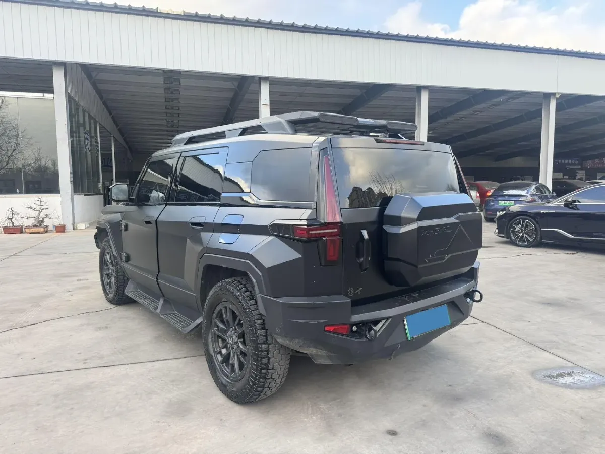 2023 M Hero 917 REEV 197HP 2AT REEV 65.8KWH,autocango,china used car exporter,china ev exporter,chinese used car exporter,chinese used ev exporter