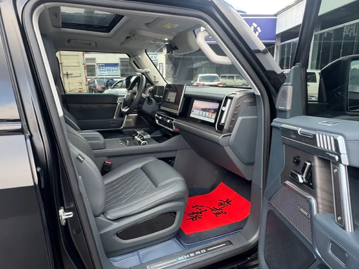 2023 M Hero 917 REEV 197HP 2AT REEV 65.8KWH,autocango,china used car exporter,china ev exporter,chinese used car exporter,chinese used ev exporter