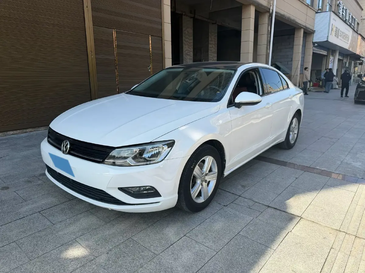 2018 Volkswagen Lamando 1.4T 131HP L4 7DCT