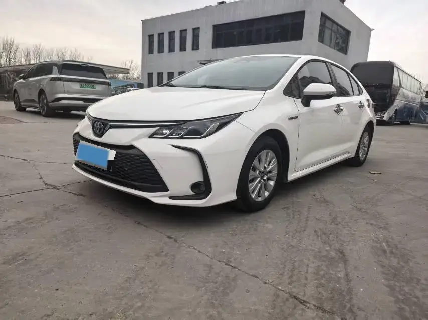 2024 Toyota Corolla 1.8L 98HP L4 E-CVT Hybrid
