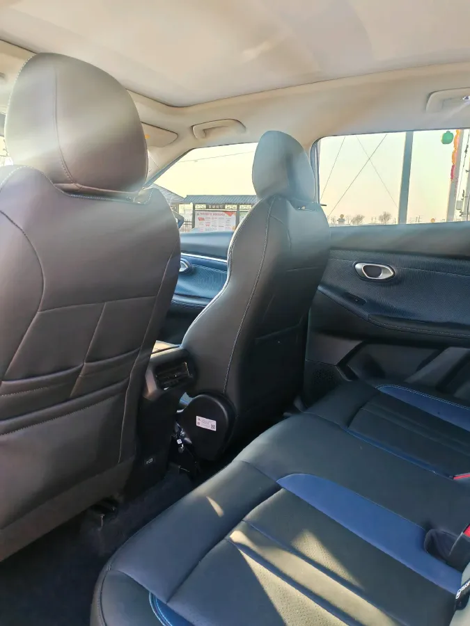 2023 GAC Trumpchi GS3 1.5T 177HP L4 7DCT,autocango,china used car exporter,china ev exporter,chinese used car exporter,chinese used ev exporter