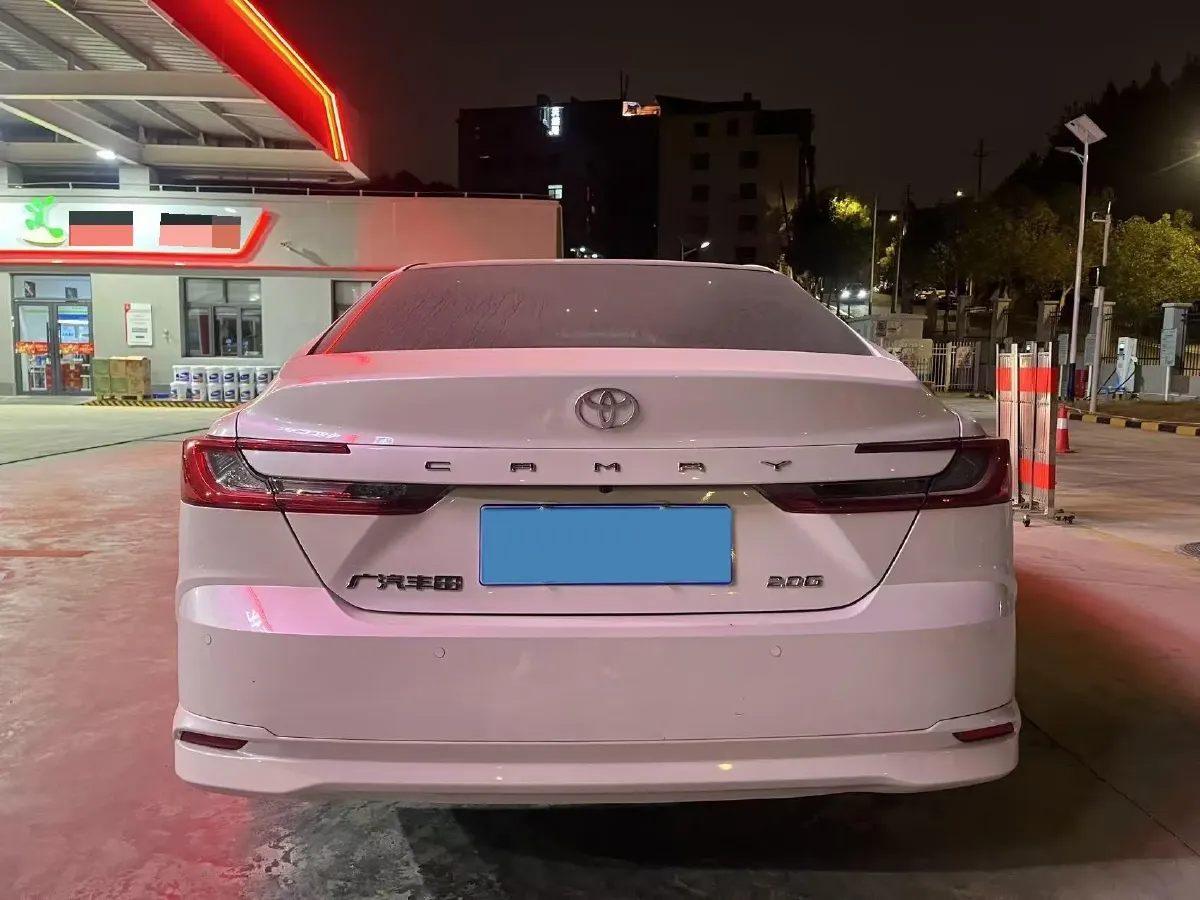 2024 Toyota Camry 2.0L 173HP L4 CVT,autocango,china used car exporter,china ev exporter,chinese used car exporter,chinese used ev exporter