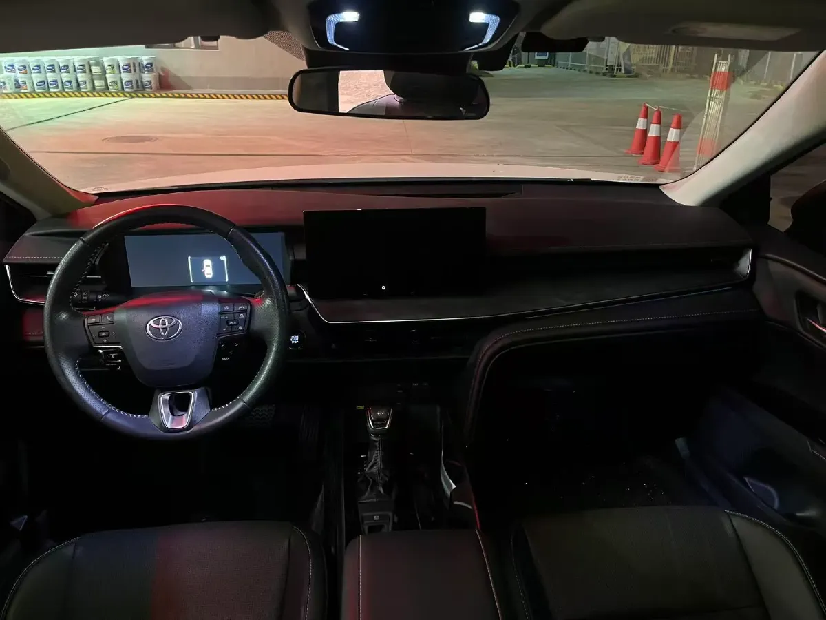 2024 Toyota Camry 2.0L 173HP L4 CVT,autocango,china used car exporter,china ev exporter,chinese used car exporter,chinese used ev exporter