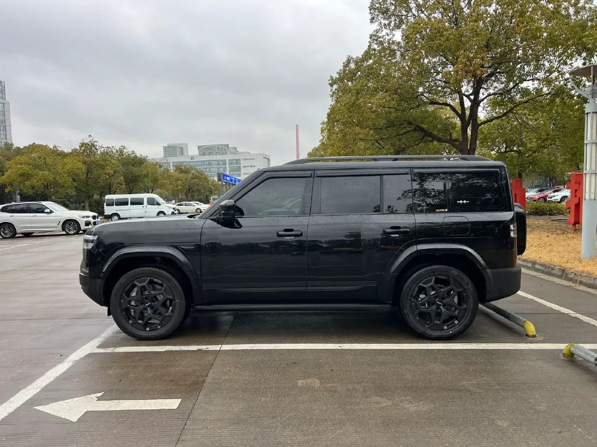 2025 FangChengBao Tai 7 1.5T 156HP L4 E-CVT PHEV,autocango,china used car exporter,china ev exporter,chinese used car exporter,chinese used ev exporter