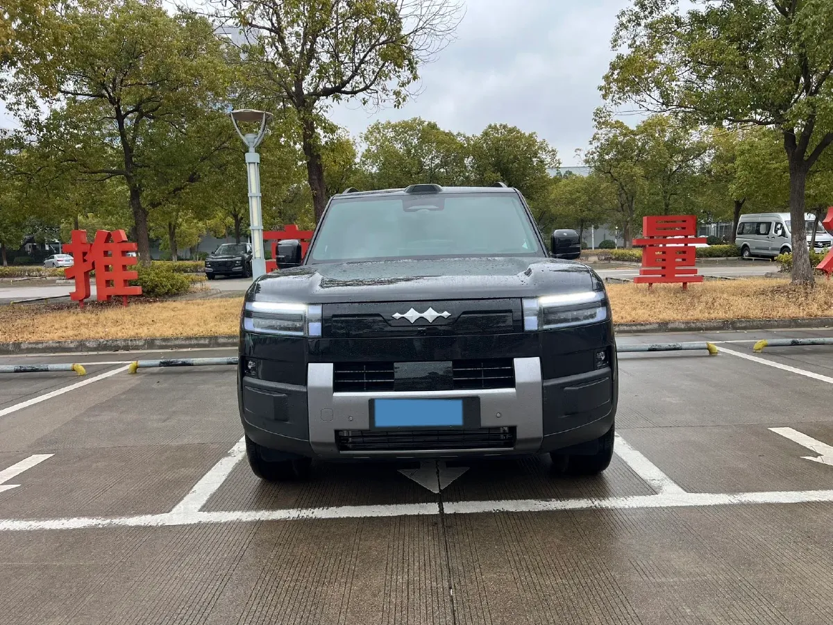 2025 FangChengBao Tai 7 1.5T 156HP L4 E-CVT PHEV,autocango,china used car exporter,china ev exporter,chinese used car exporter,chinese used ev exporter