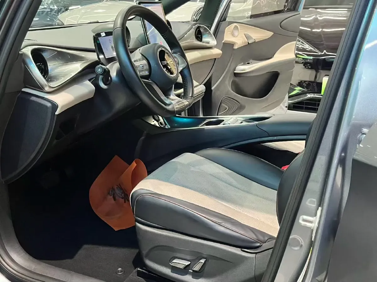 2023 BYD Dolphin BEV 44.928KWH,autocango,china used car exporter,china ev exporter,chinese used car exporter,chinese used ev exporter