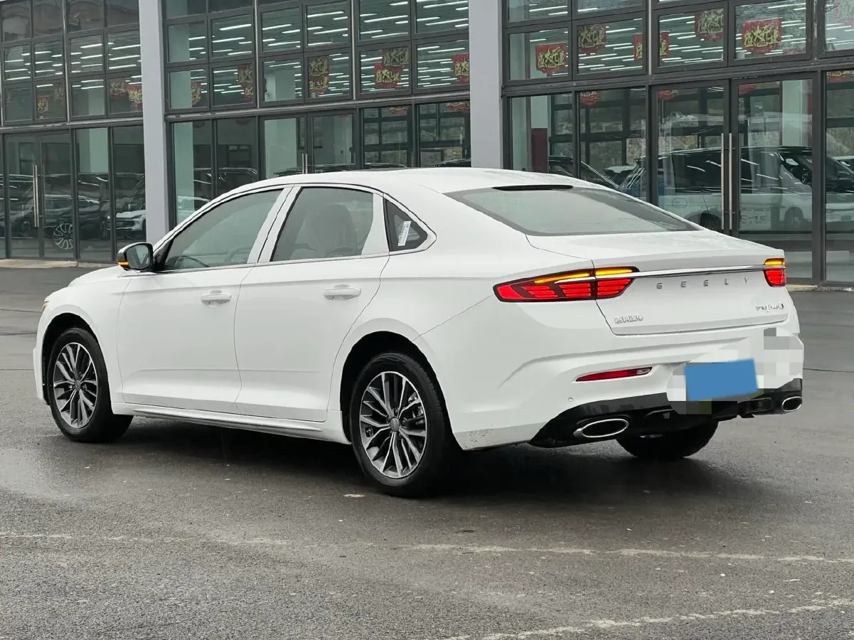 2025 Geely Preface 1.5T 181HP L4 7DCT,autocango,china used car exporter,china ev exporter,chinese used car exporter,chinese used ev exporter