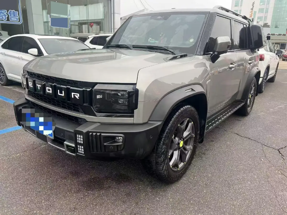 2023 Jetour Traveller 2.0T 254HP L4 7DCT