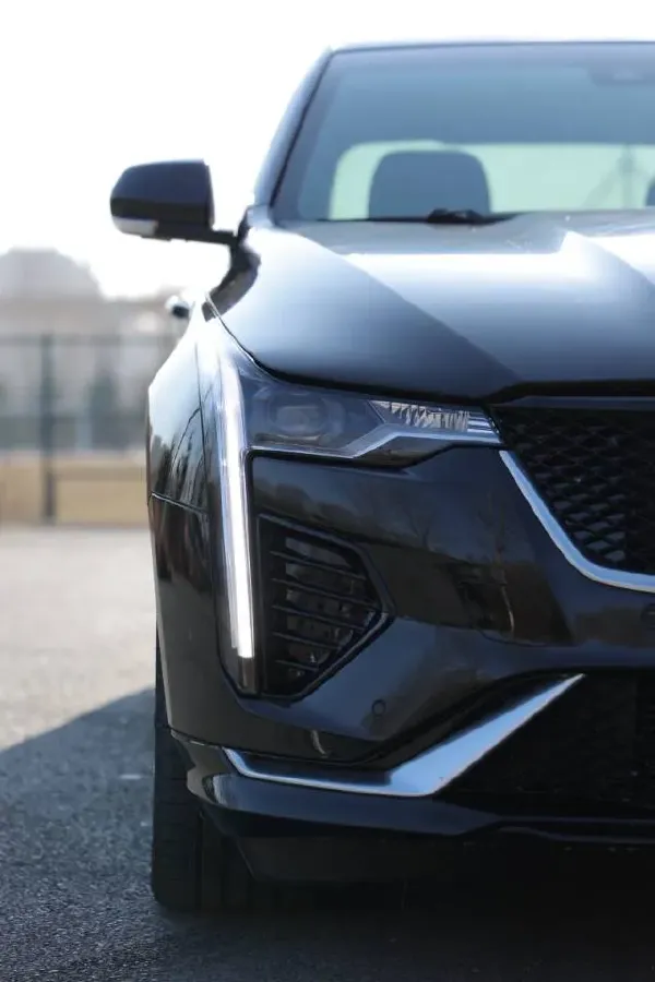 2021 Cadillac CT4 2.0T 237HP L4 8AT,autocango,china used car exporter,china ev exporter,chinese used car exporter,chinese used ev exporter