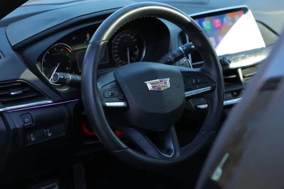 2021 Cadillac CT4 2.0T 237HP L4 8AT,autocango,china used car exporter,china ev exporter,chinese used car exporter,chinese used ev exporter