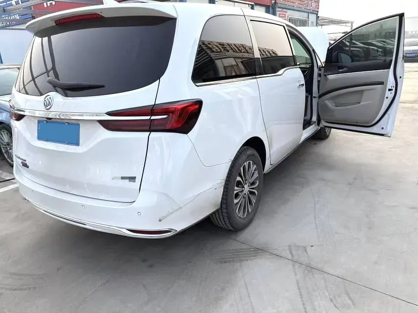 2023 Buick GL8 2.0T 237HP L4 9AT,autocango,china used car exporter,china ev exporter,chinese used car exporter,chinese used ev exporter
