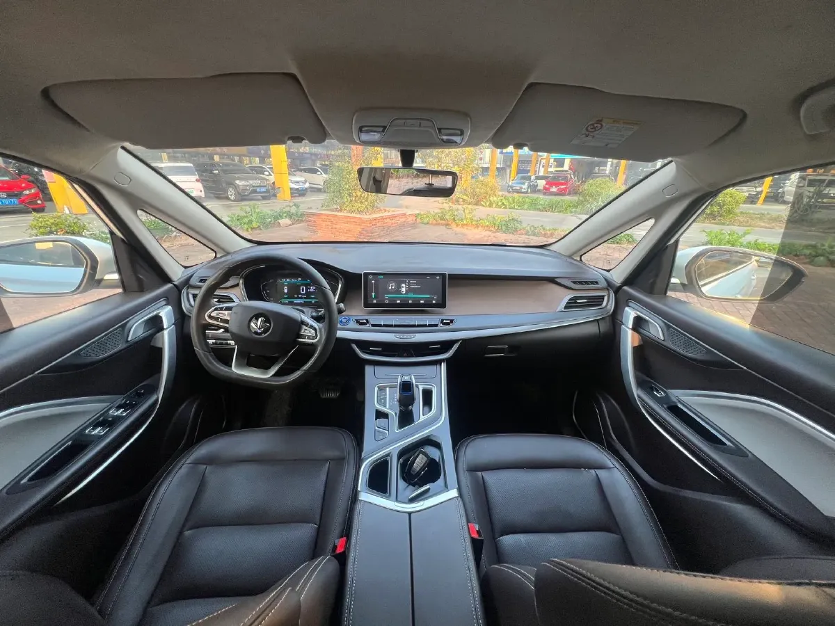 2021 Livan Maple 80v BEV 53KWH,autocango,china used car exporter,china ev exporter,chinese used car exporter,chinese used ev exporter